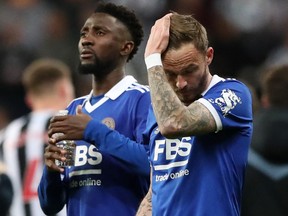 James Maddison (à droite) et Wilfred Ndidi de Leicester City.