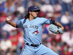 Kevin Gausman des Blue Jays livre lors de la première manche contre les Phillies, le mercredi 10 mai 2023, à Philadelphie.