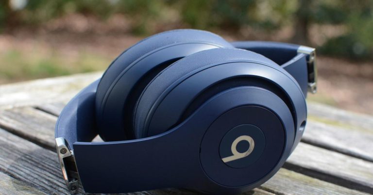 Les nouveaux écouteurs Beats Studio d’Apple pourraient prendre en charge l’audio spatial personnalisé