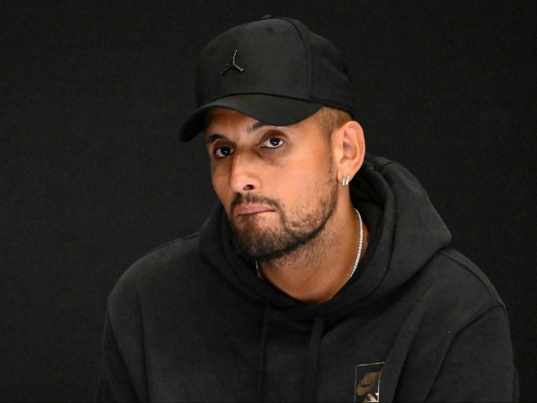 Nick Kyrgios contraint de manquer Roland-Garros après une blessure suite à un vol: Agent