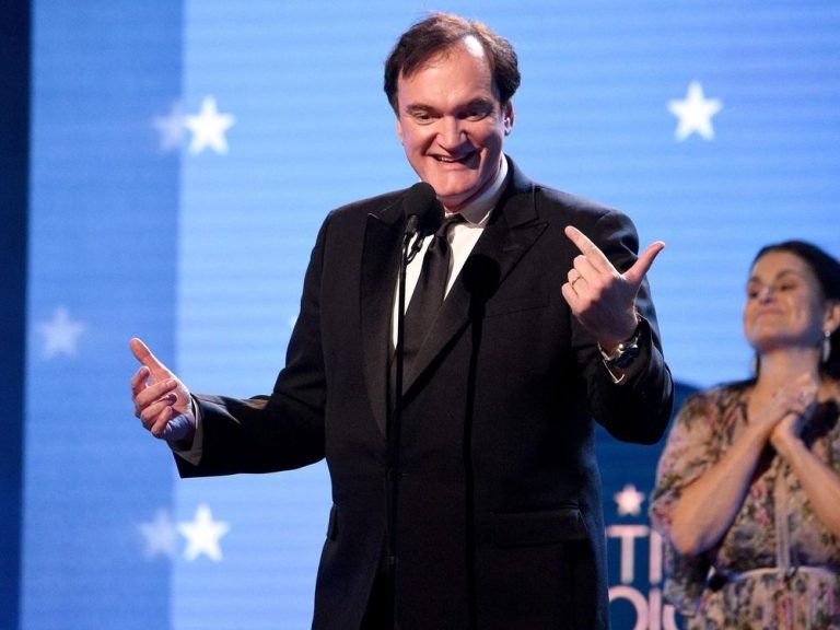 Quentin Tarantino « a dépensé 10 000 $ pour lécher les pieds de la strip-teaseuse jusqu’à ce qu’ils se plissent comme des pruneaux »