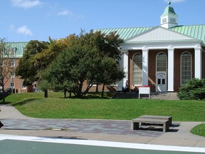 Université Memorial à St. John's, T.-N.-L.