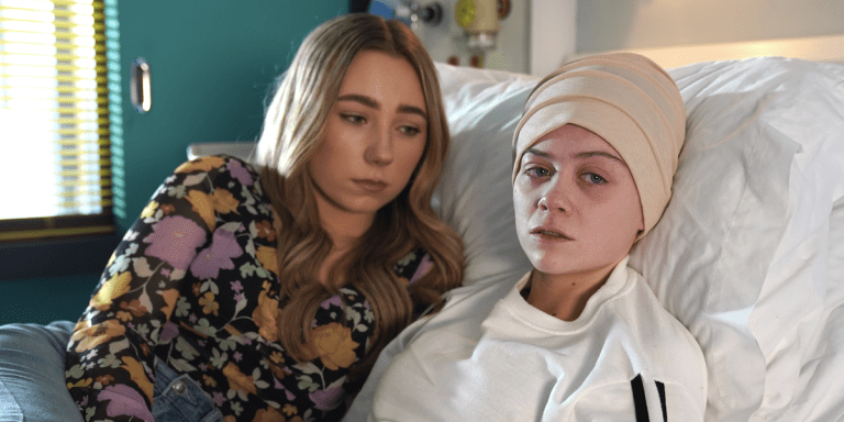 Spoilers Hollyoaks - scènes déchirantes dans l'histoire de la mort de Juliette
