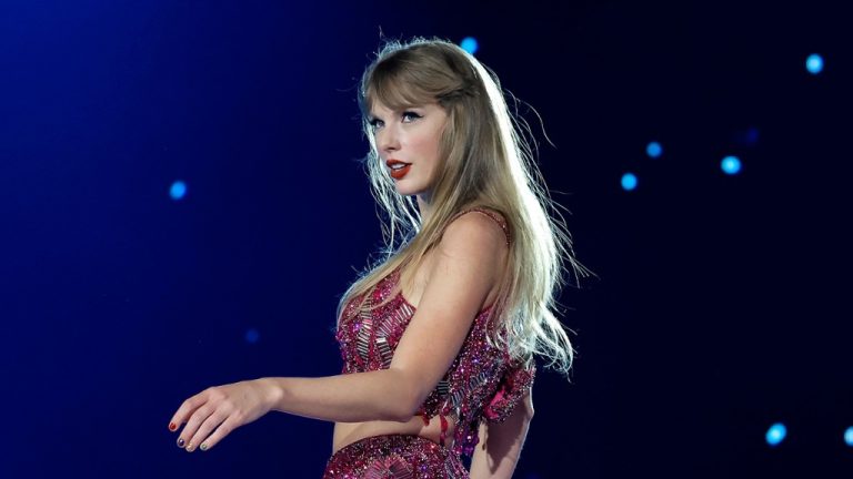 Taylor Swift dévoile "Speak Now" comme prochain album réenregistré
