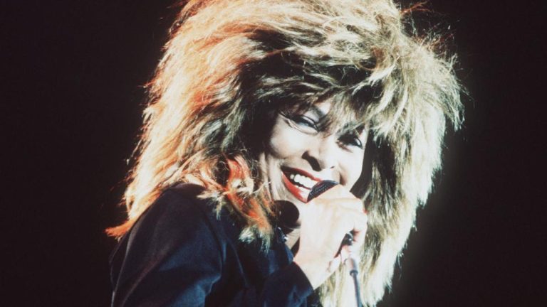 Tina Turner, reine du rock ‘n’ roll dont la carrière a duré 60 ans