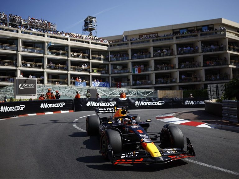 Verstappen prend la pole pour le Grand Prix de Monaco devant Alonso alors que Perez s’écrase