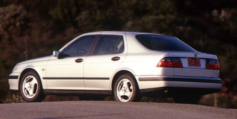 Voir les photos de la Saab 9-5 1999