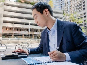 Le député Kevin Vuong siège en tant que député indépendant après avoir remporté son siège à Spadina-Fort York.