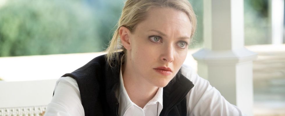 La star de Dropout, Amanda Seyfried, réagit à la peine de prison d'Elizabeth Holmes