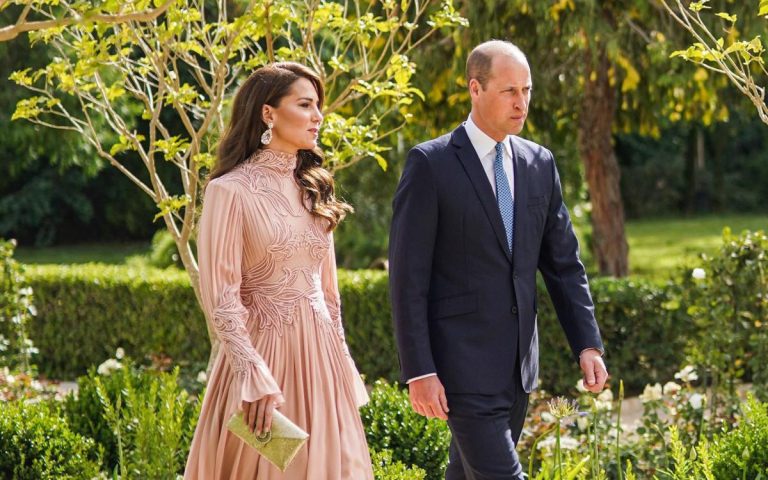 Le prince et la princesse de Galles assistent à un somptueux mariage royal en Jordanie