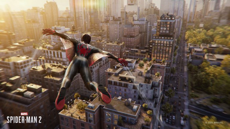 La carte Marvel's Spider-Man 2 est environ deux fois plus grande que les jeux précédents, le changement de personnage est détaillé    
