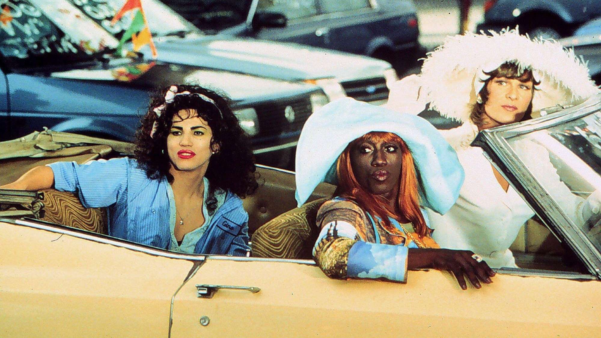 John Leguizamo, Wesley Snipes et Patrick Swayze en voiture dans To Wong Foo, merci pour tout !  Julie Newmar