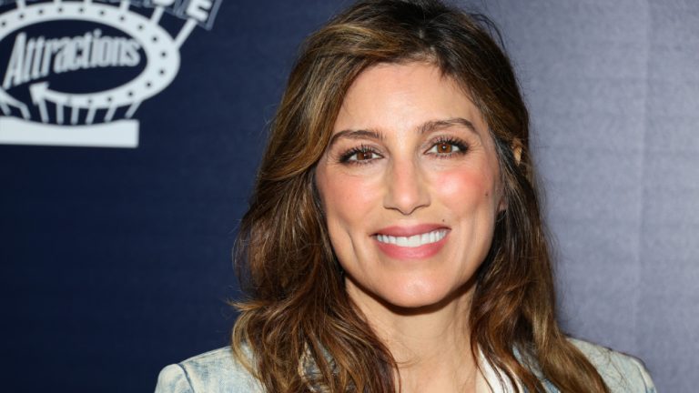 Jennifer Esposito