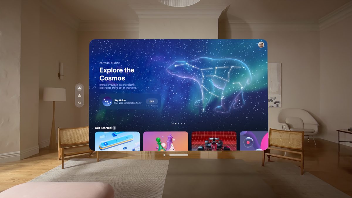 aperçu d'un affichage sur le casque Vision Pro AR d'Apple avec "explorer le cosmos" sur l'écran