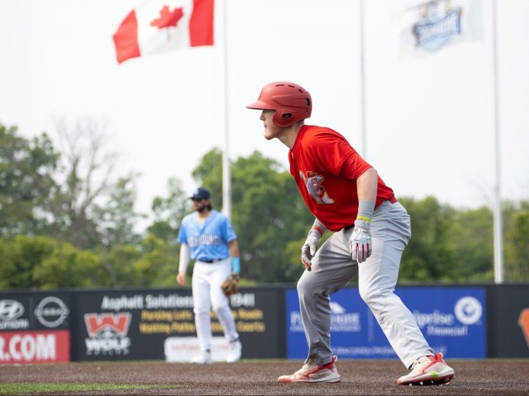 Goldeyes escroqué par la manche à plusieurs reprises, acheminé par DockHounds