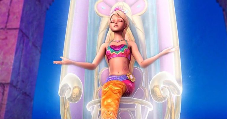 Barbie in a Mermaid Tale 2 capture les deux obsessions cinématographiques de cet été
