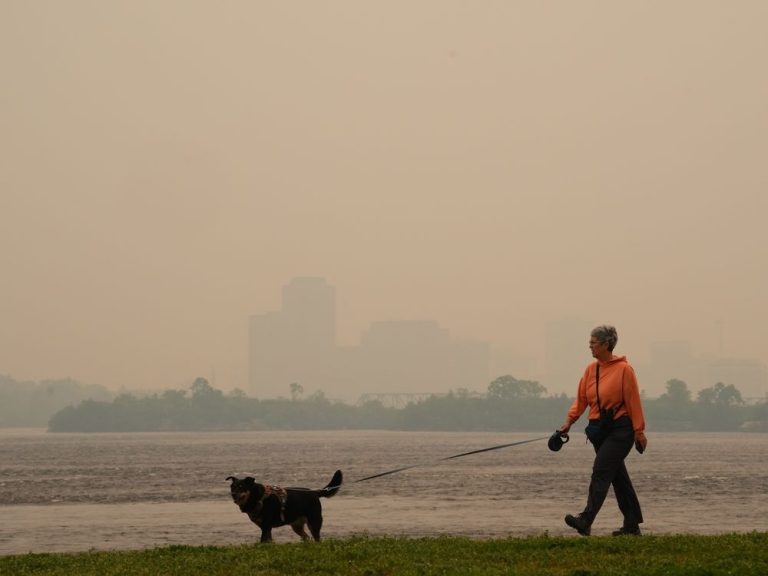 Le Canada célèbre la Journée de l’air pur avec la pire qualité de l’air au monde alors que les incendies de forêt font rage