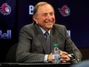 Le commissaire de la Ligue nationale de hockey, Gary Bettman, affirme que la vente des Sénateurs prendra plus de temps.  Affectation 138886 Photo de Jean Levac/Ottawa Citizen