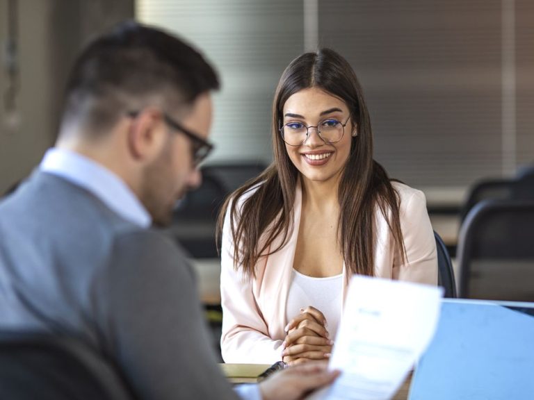 Howard Levitt : Voici ce que vous devez prendre en compte pour décider d’accepter ou non un nouvel emploi