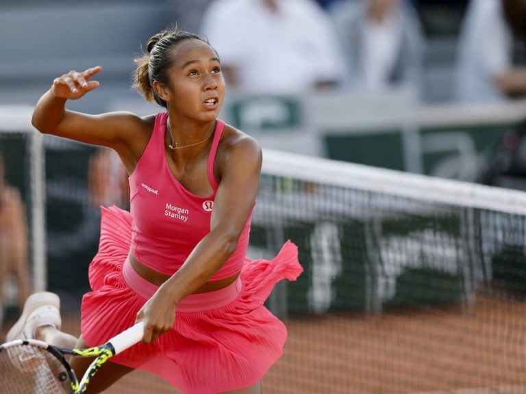 Après des sorties en simple, Leylah Fernandez et Bianca Andreescu font toujours du bruit à Roland-Garros