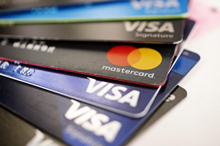 Navan s’attaque aux startups de gestion des dépenses avec de nouveaux partenariats Mastercard et Visa