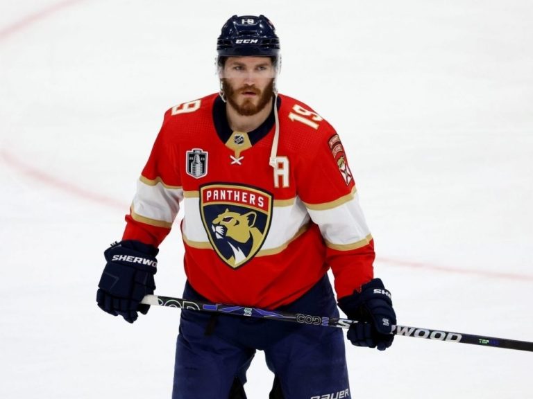 Le statut de Tkachuk est la plus grande question face aux Panthers en baisse de 3-1 en finale de la Coupe Stanley