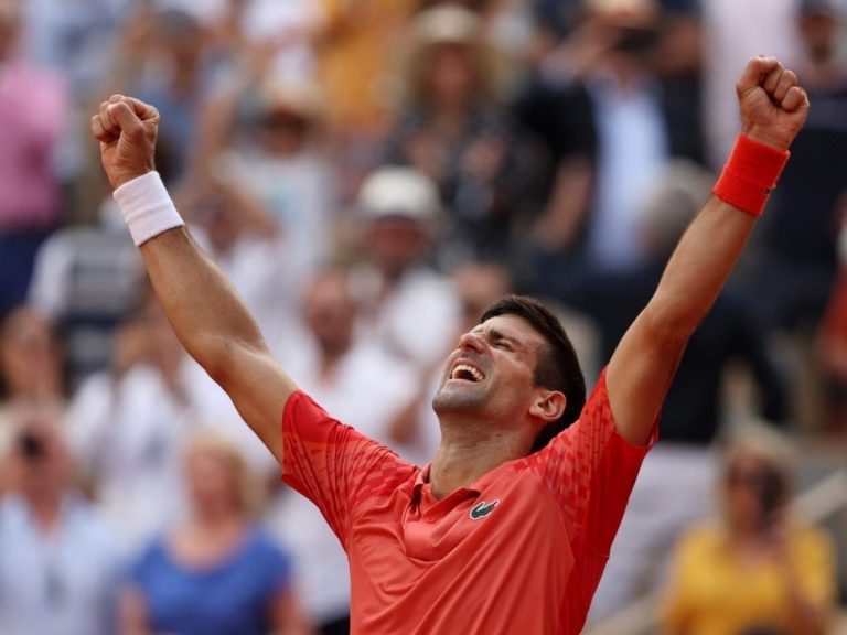 Novak Djokovic remporte le record masculin du 23e titre du Grand Chelem