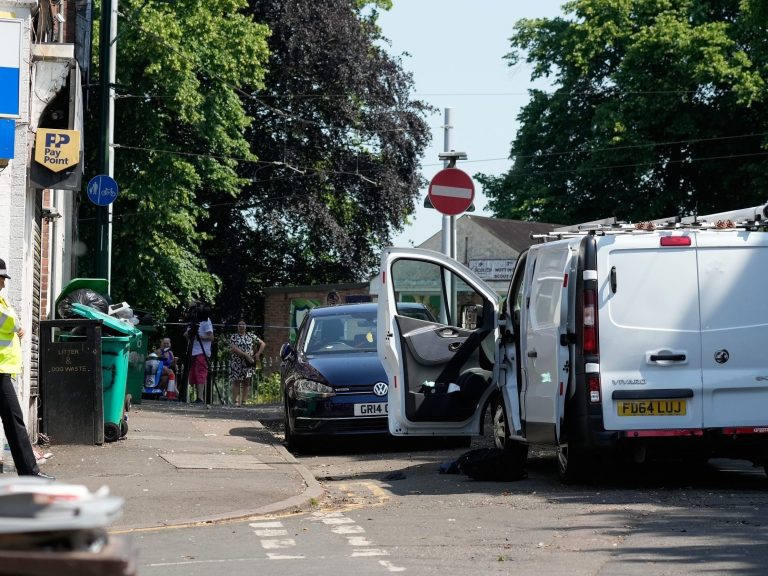 « HORRIFIQUE ET TRAGIQUE »: 3 tués, 3 blessés par une camionnette dans la ville anglaise de Nottingham