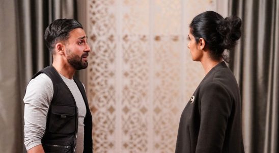 Spoilers d'EastEnders - Vinny Panesar fait une menace de choc après avoir découvert l'affaire Suki et Eve