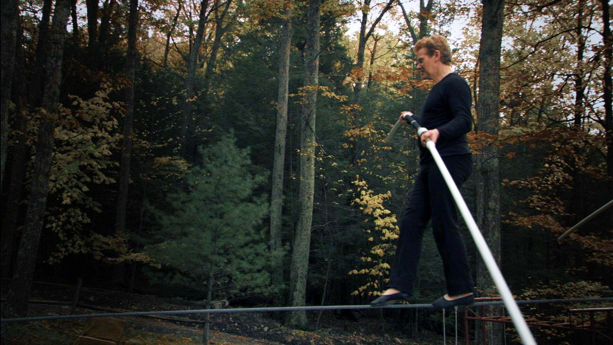 Philippe Petit pratique dans Man on Wire