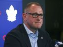 Le directeur général des Maple Leafs de Toronto, Brad Treliving, a beaucoup à faire cette saison morte.