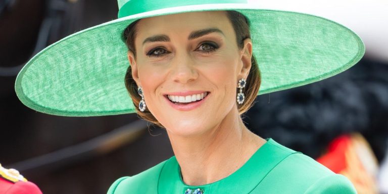 La princesse Kate est magnifique dans un ensemble vert vif à Trooping the Colour