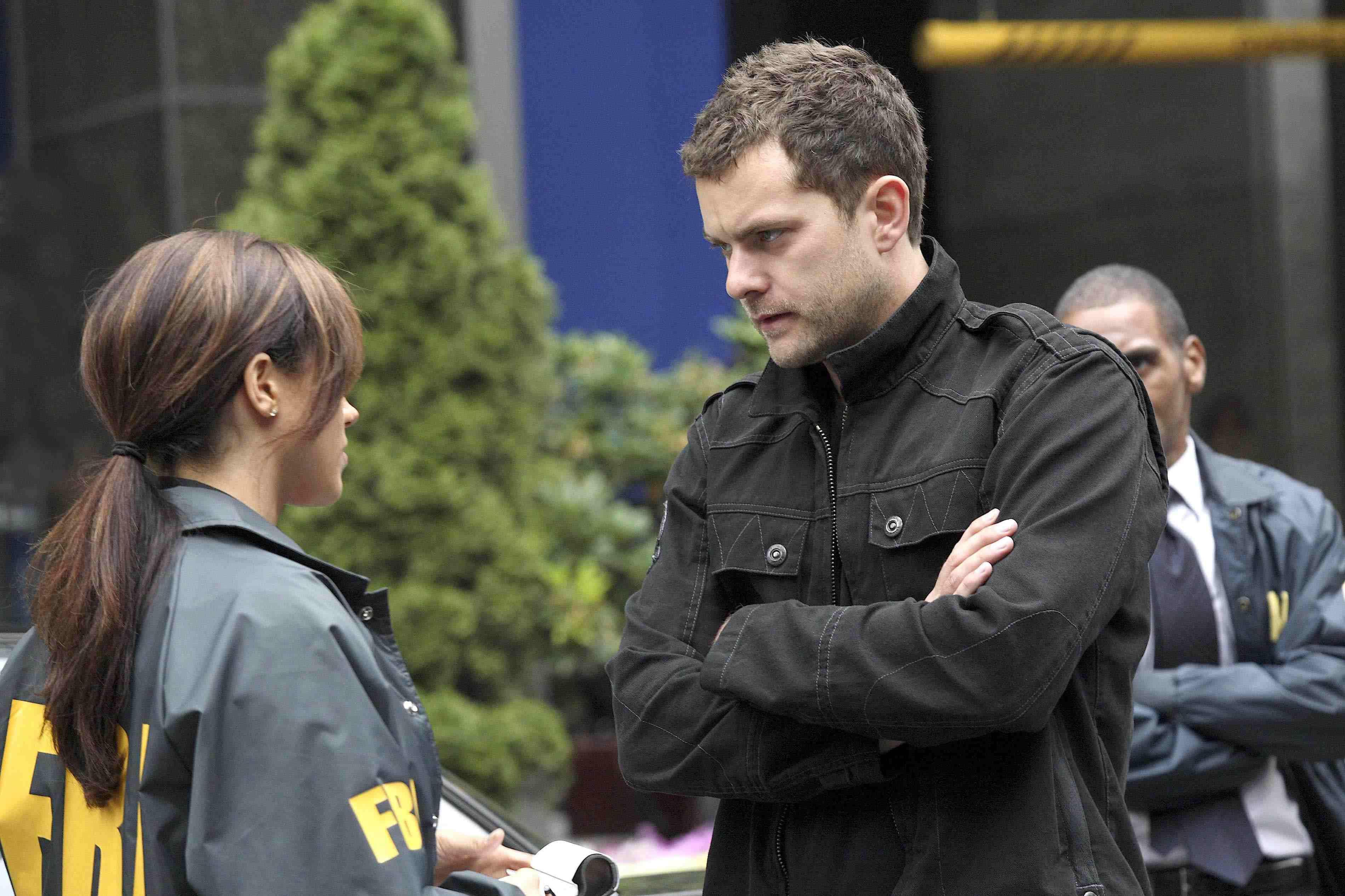 Peter Bishop de Joshua Jackson dans Fringe.