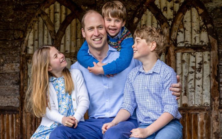 Le prince de Galles et ses enfants capturés sur une nouvelle photo de la fête des pères