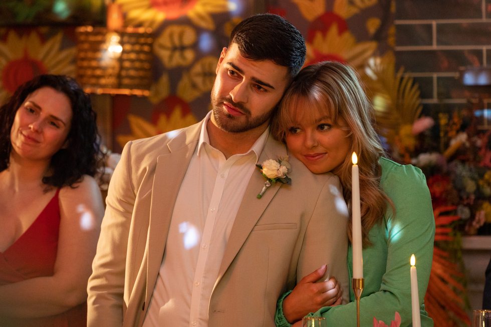 romeo rossignol et rayne royce dans hollyoaks