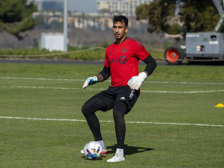 Greg Ranjitsingh prêt pour le premier départ dans le but du Toronto FC avec un partant et un remplaçant à l’extérieur