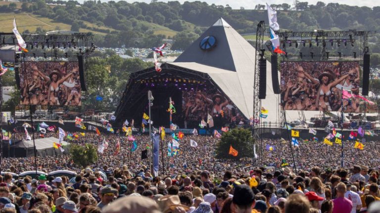 Comment regarder les diffusions en direct de Glastonbury 2023 de n’importe où et gratuitement