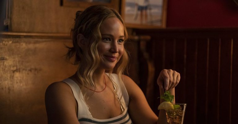 Jennifer Lawrence est revenue dans No Hard Feelings pour nous rappeler qu'elle est vraiment sacrément drôle
