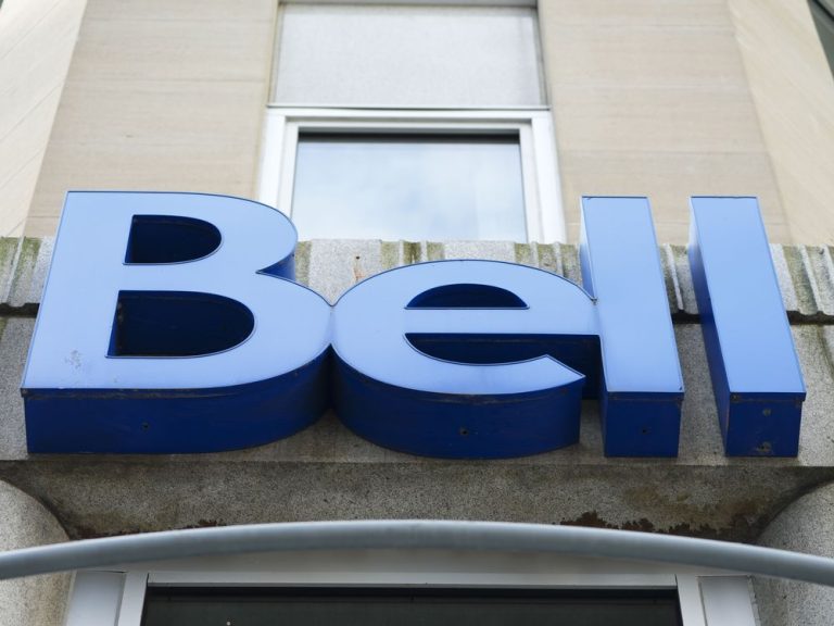 Bell Média demande au CRTC de supprimer les exigences en matière de nouvelles locales après des licenciements massifs