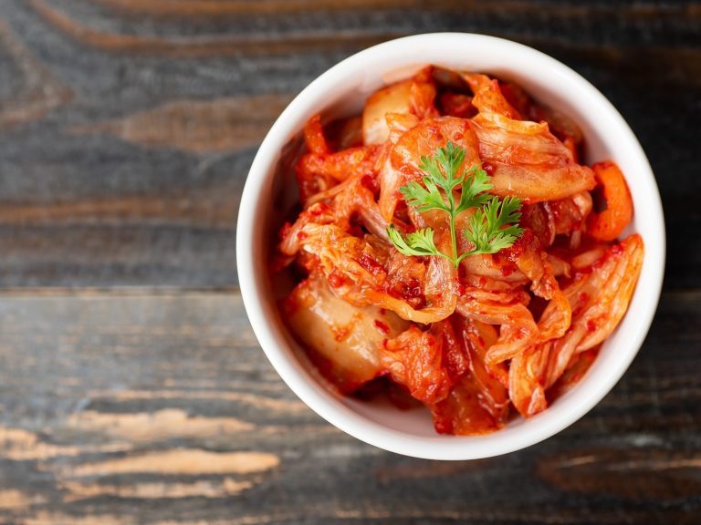 La science révèle pourquoi le meilleur kimchi est fabriqué dans des pots en terre cuite