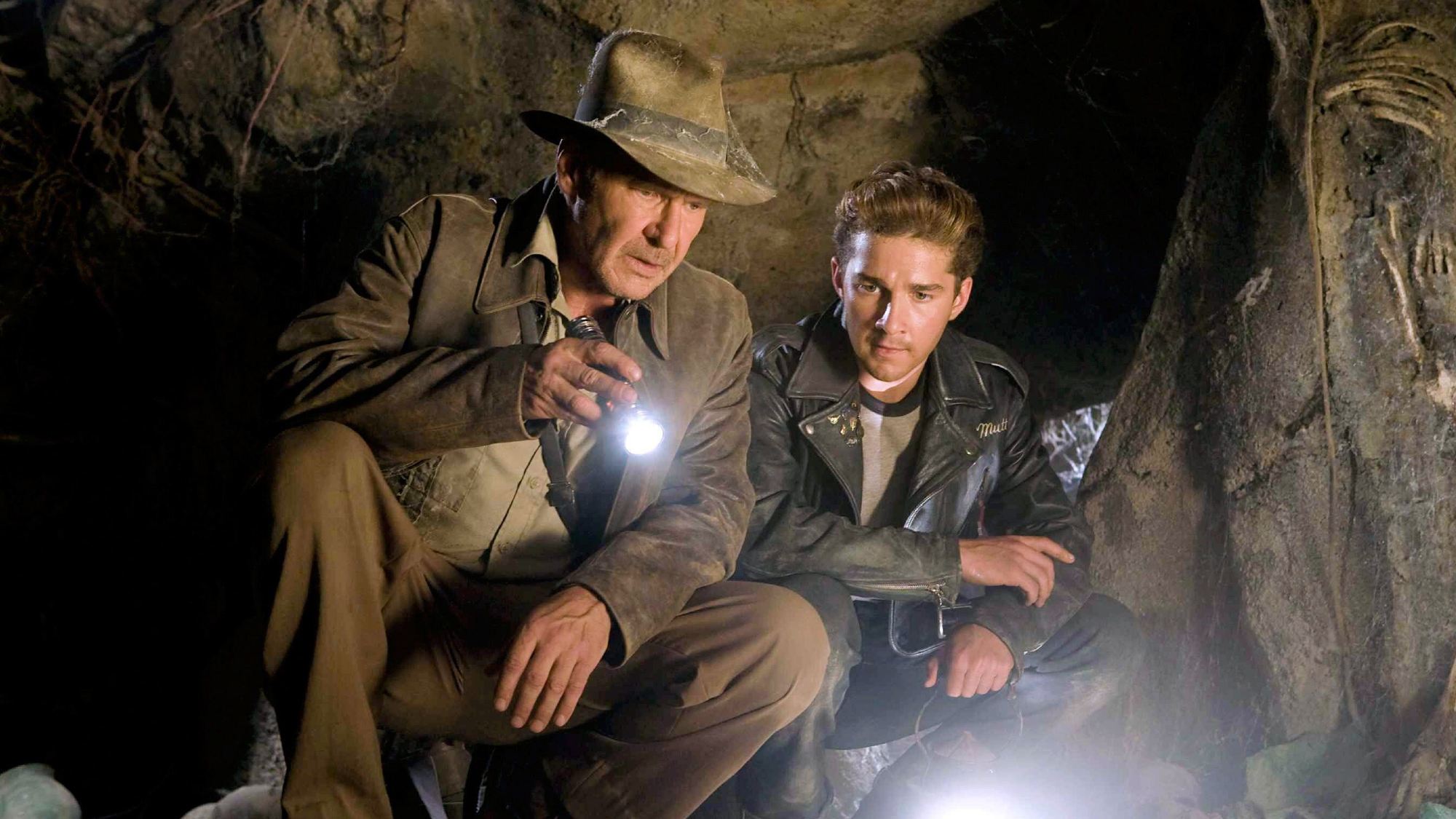 Harrison Ford et Shia LaBeouf dans Indiana Jones et le royaume du crâne de cristal