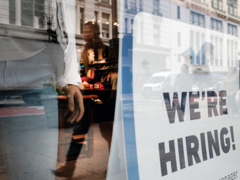 Les personnes de couleur deviennent fantômes lorsqu’elles recherchent un nouvel emploi