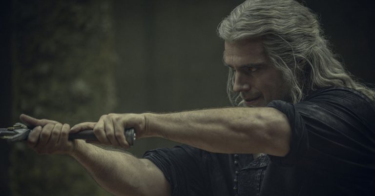 Le sourire d'Henry Cavill donne à la saison 3 de The Witcher son meilleur moment 
