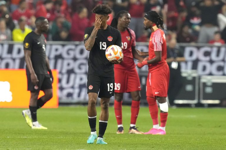 Le Canada égalise la Guadeloupe après avoir concédé un but tardif lors du match d’ouverture de la Gold Cup de la CONCACAF