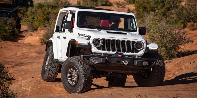 Améliorations ciblées pour les Jeep Wrangler et Wrangler 4xe 2024