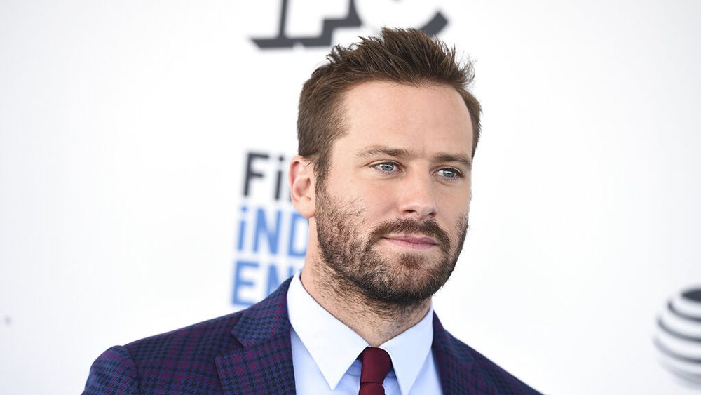 Armie Hammer ne fera pas l'objet d'accusations d'agression sexuelle dans l'affaire LA Les plus populaires doivent être lus
	
	
