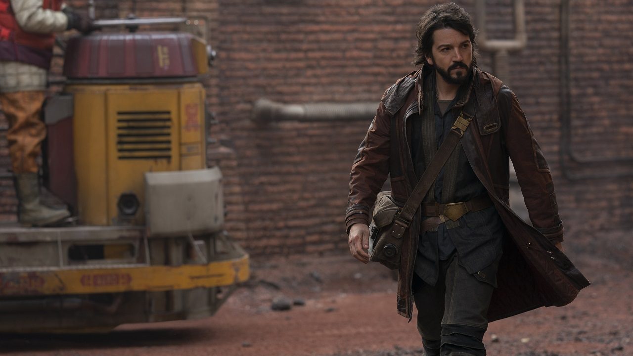 Diego Luna et Tony Gilroy discutent de l'importance de terminer l'histoire d'Andor
