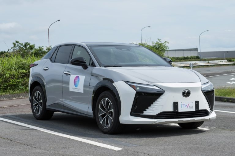 EV retardataire Toyota affirme que ses véhicules électriques de nouvelle génération auront une autonomie de plus de 600 miles