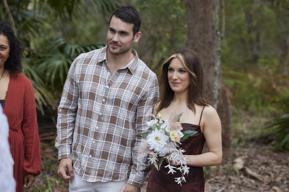 cash newman et eden fowler à la maison et à l'extérieur