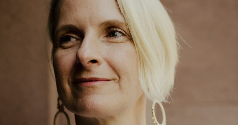 Elizabeth Gilbert, auteur de « Eat, Pray, Love », sort un nouveau livre en Russie